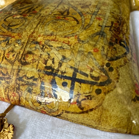 Ceramic Talisman shirt in mustard and gold - Picture 2 of 10